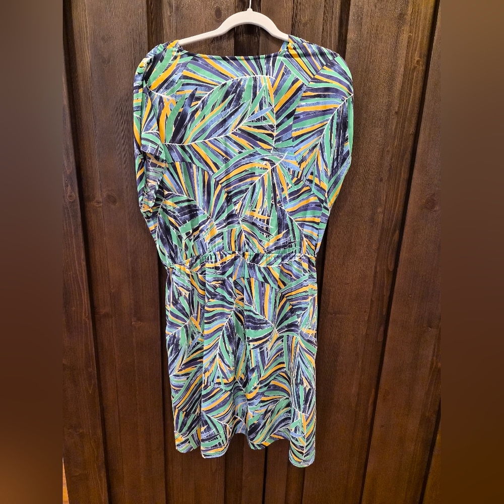 Halogen Dress - Picture 4 of 5